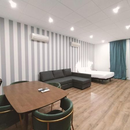 Apartamentos Margarita By Gaiarooms Salamanca Bagian luar foto