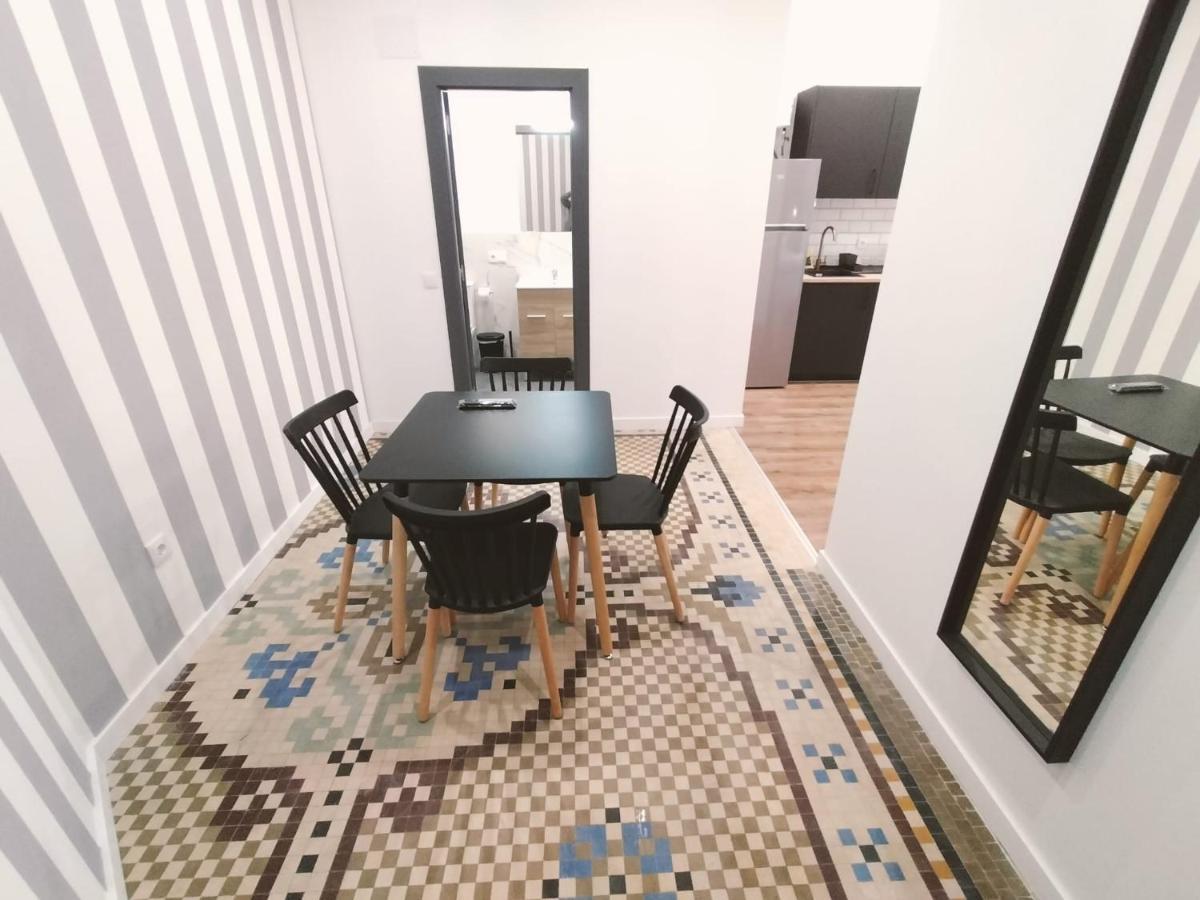 Apartamentos Margarita By Gaiarooms Salamanca Bagian luar foto