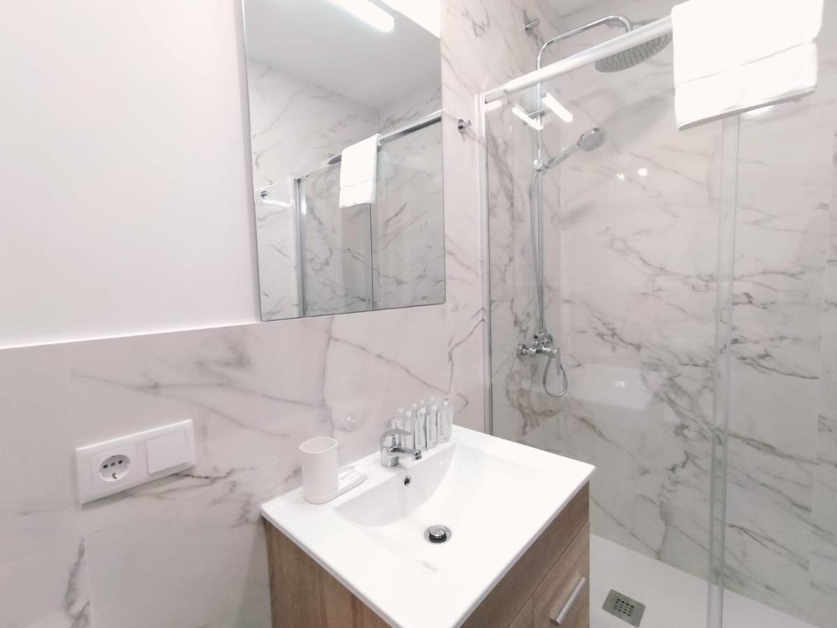 Apartamentos Margarita By Gaiarooms Salamanca Bagian luar foto