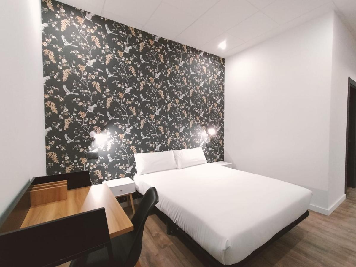 Apartamentos Margarita By Gaiarooms Salamanca Bagian luar foto