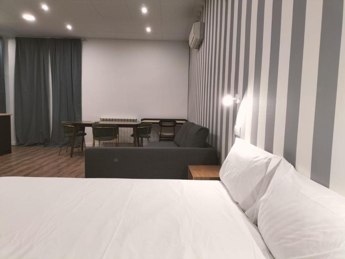 Apartamentos Margarita By Gaiarooms Salamanca Bagian luar foto