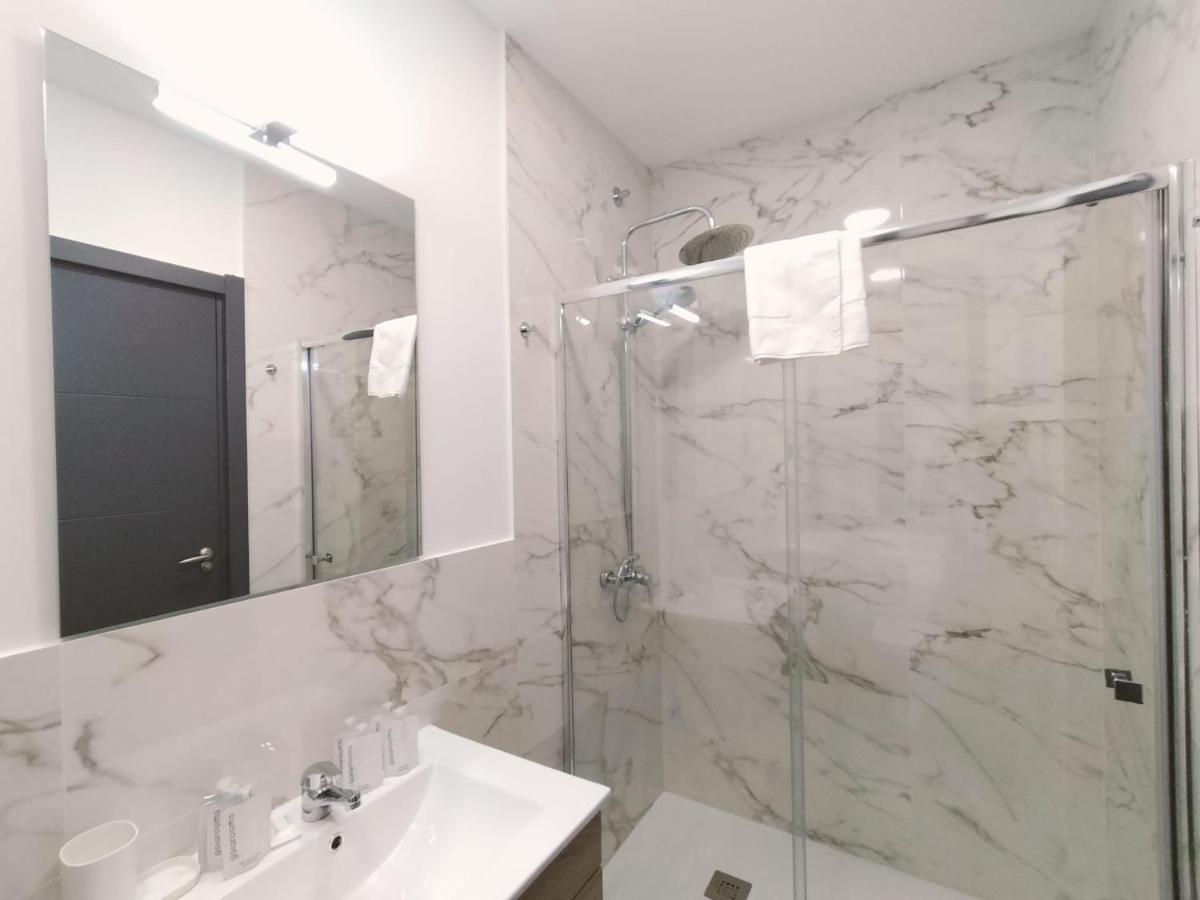 Apartamentos Margarita By Gaiarooms Salamanca Bagian luar foto
