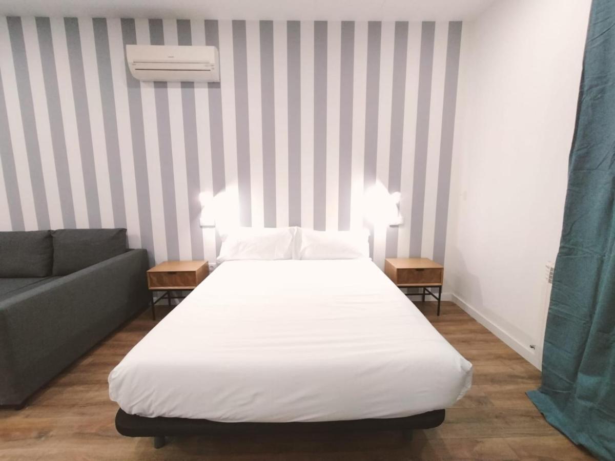 Apartamentos Margarita By Gaiarooms Salamanca Bagian luar foto